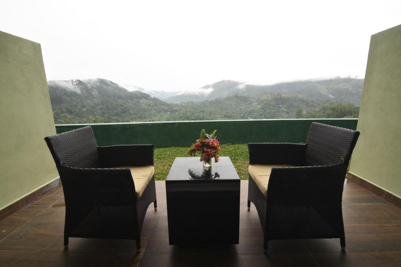 Tip Top Boutique hotel Ella Extérieur photo